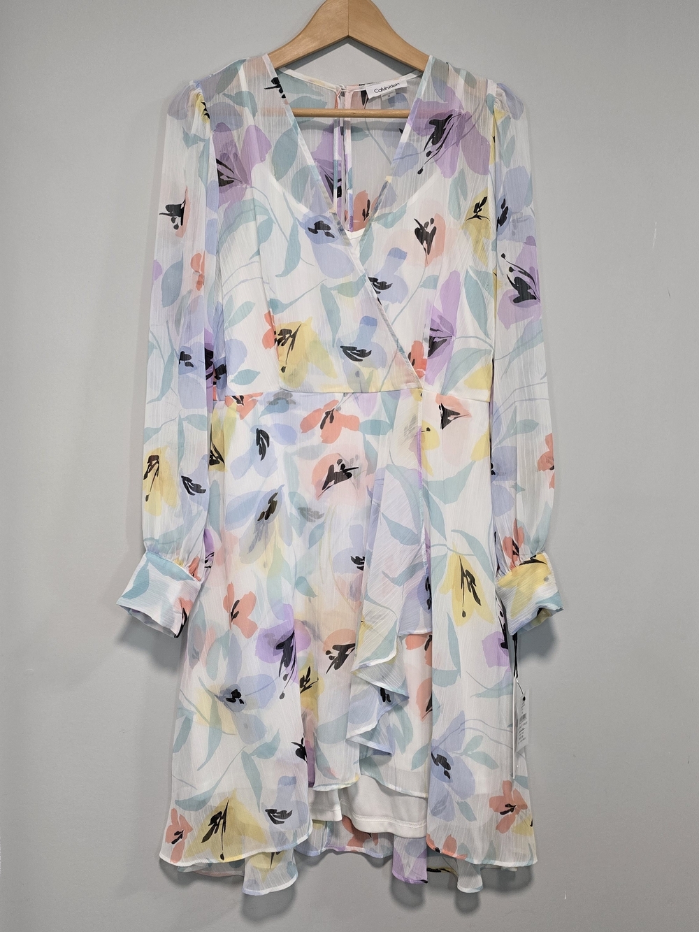 Calvin Klein Pastel Floral Wrap Dress - Multicolor Flowy High-low Style